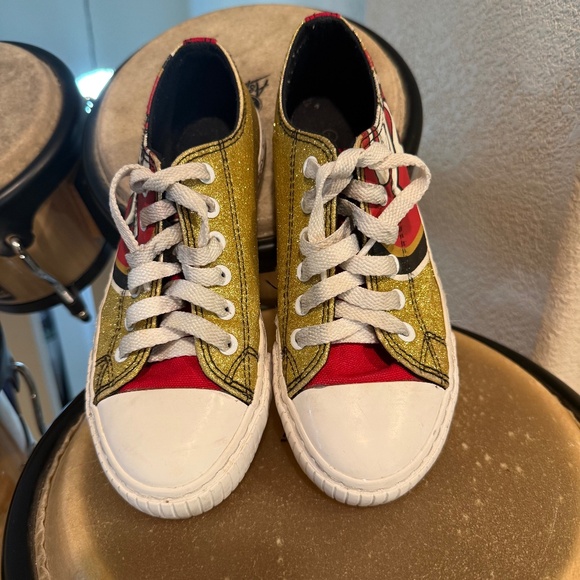 Women's 49ers Canvas Glitter Sneakers - Picture 2 of 8